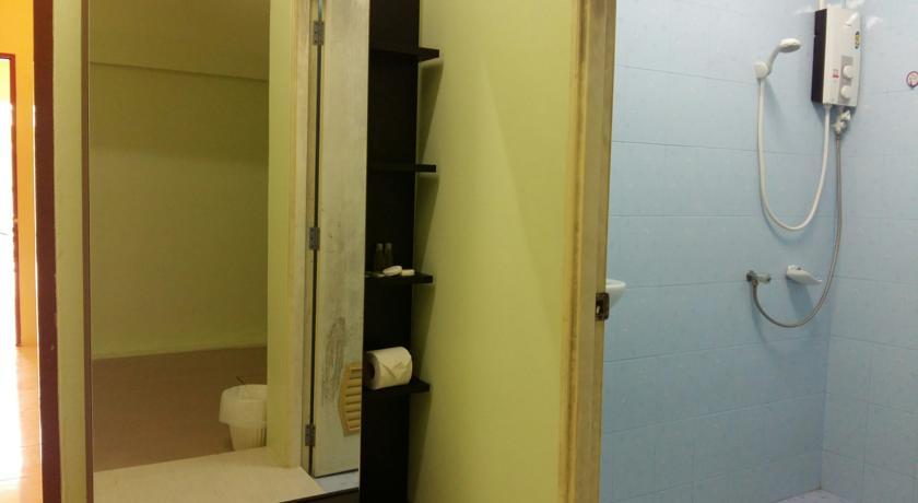 Tachawan Resort & Restaurant Chalong Room photo